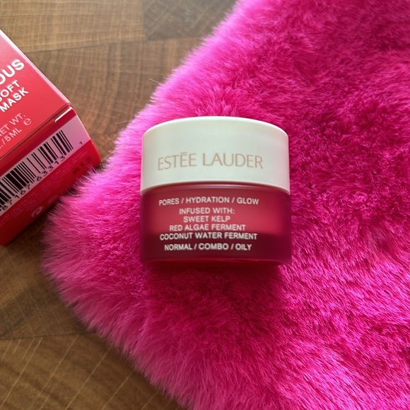 3 for $15/Estee Lauder Nutritious Melting Soft Crème Mask - Picture 3 of 3